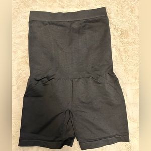 Blanqi postpartum bike short size M